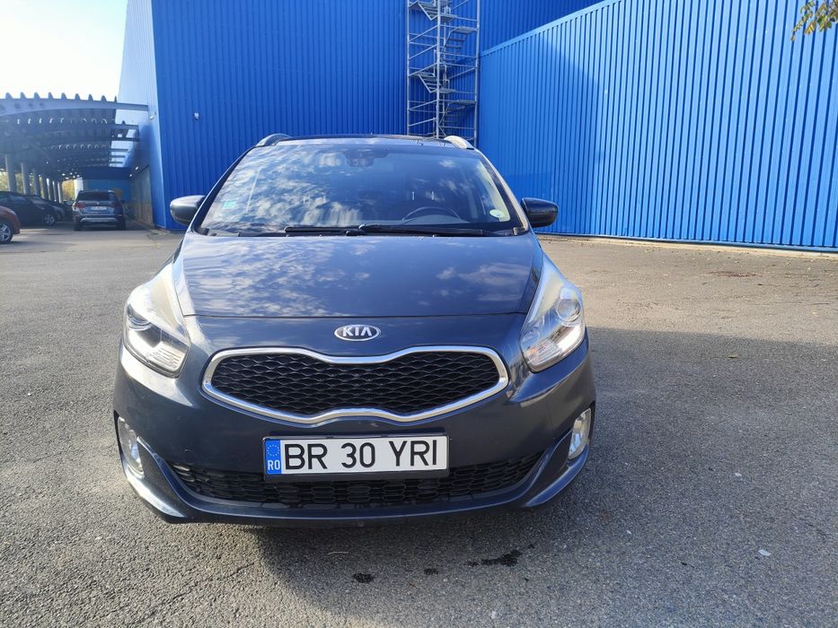 Kia Carens 1.7 CRDi 2013 | Panoramic | Cameră | Senzori | 211.000 km