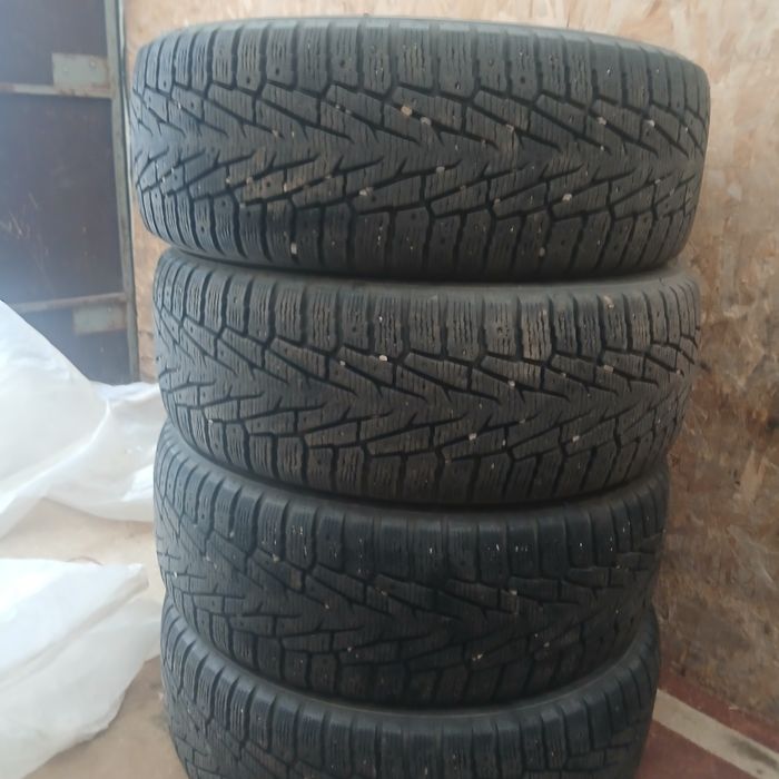 Продам шины Nokian