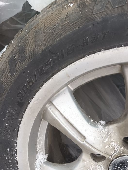 Продам резину с дисками