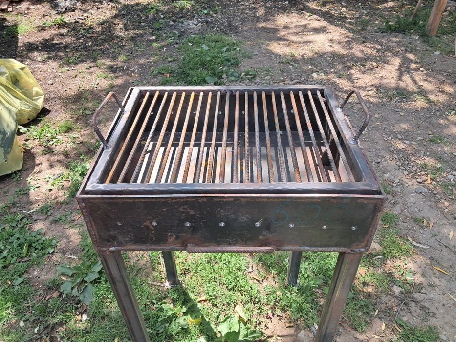 Gratar 58 cm x 48 cm tabla de 6mm grosime / bare rotative