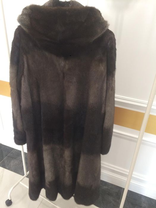 Шуба норковая с капюшоном