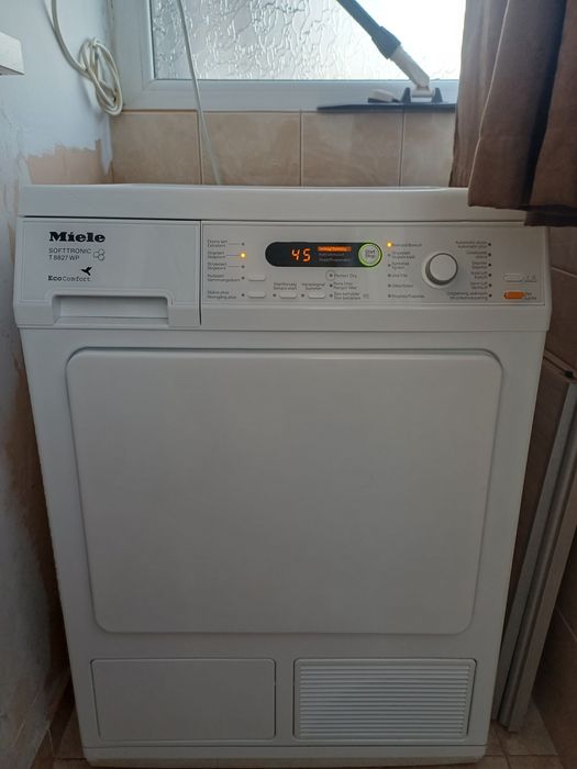 Запазена сушилня Miele с терно помпа