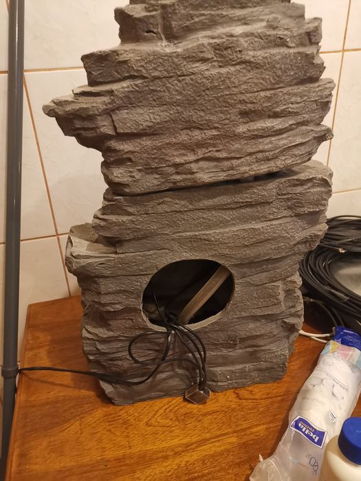 Fantana arteziana, decoratiune gradina, interior / exterior