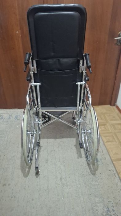 Инвалидная коляска