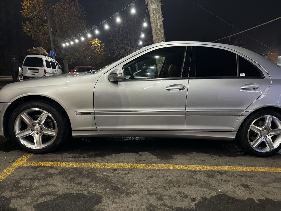 Mersedes Benz W203 C180 kompressor