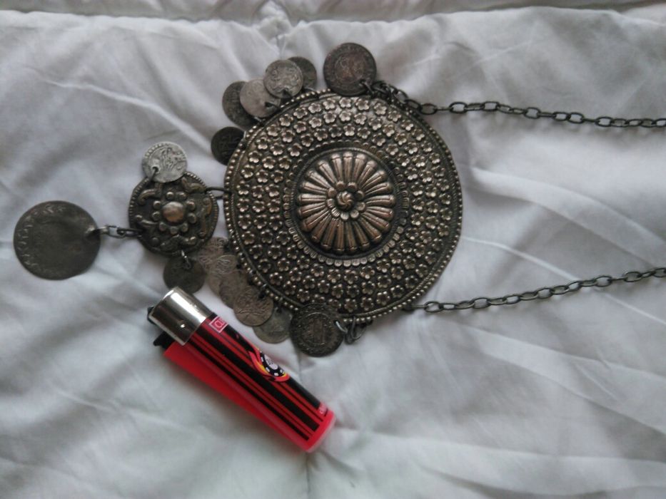 Продавам Етнографски сачанов Родопски накит за врат