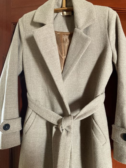 Продам осенне-весеннее пальто