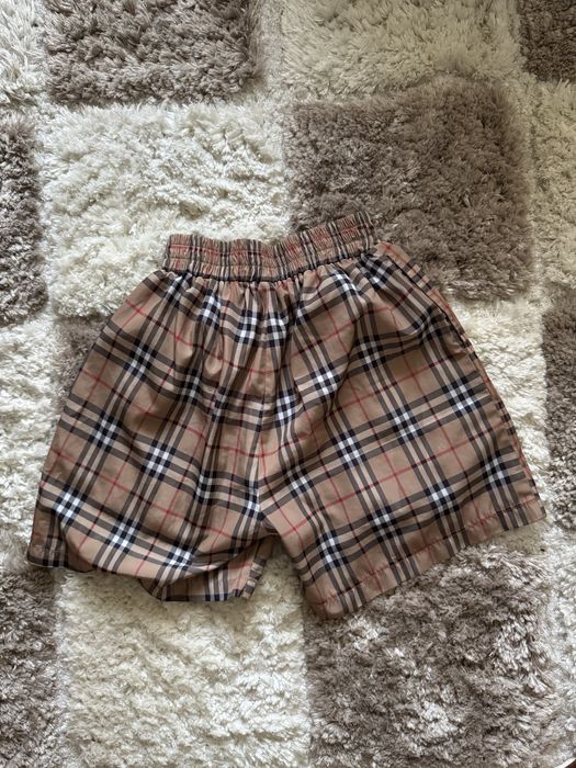 pantaloni scurti burberry