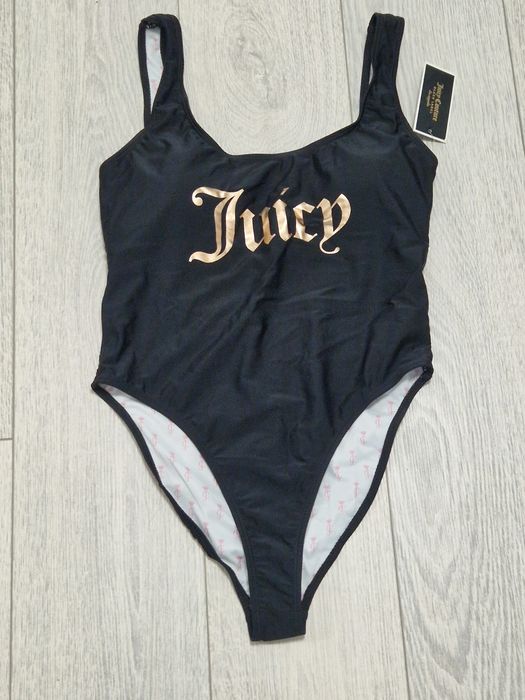 Costume de baie Întregi!