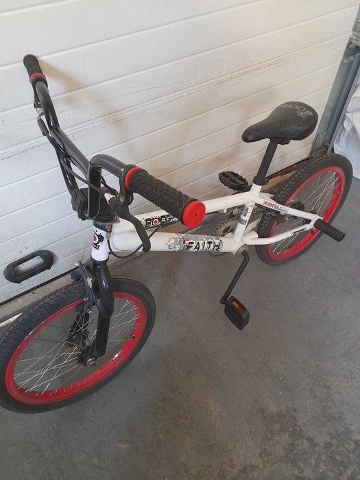 Bicicleta pentru copii