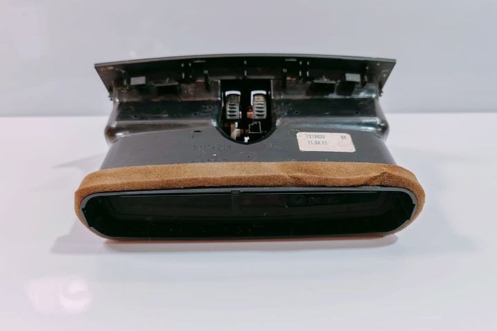 Grila aerisire / ventilatie 64226932023 BMW Seria 3 E90/E91/E92/E93 (