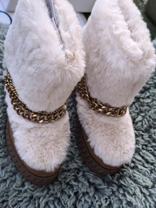 Guess оригинални дамски апрески 38 номер