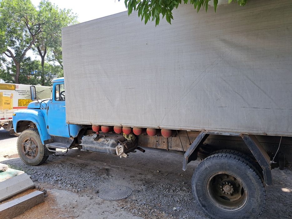 Зил 130 g мотор урал бортовой тентовка узунлиги 5.2 рама крокадил кеси