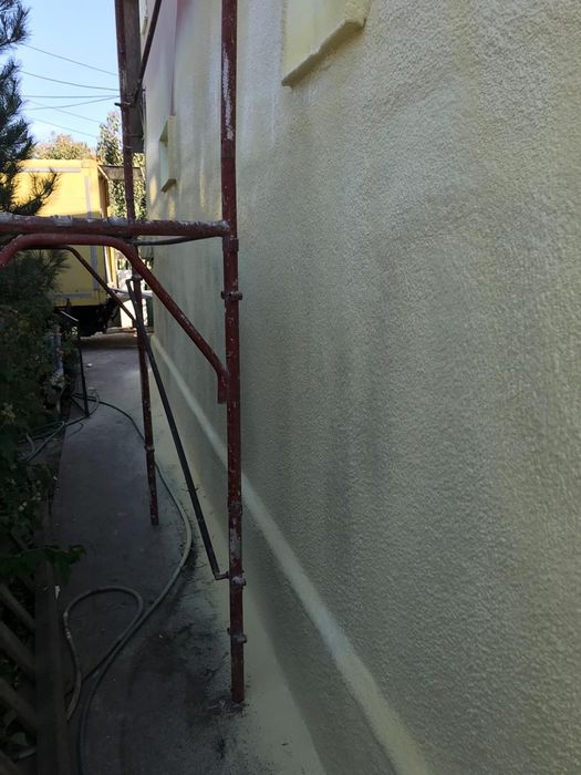 Izolatie spuma poliuretanica/Prețuri Fără Concurenta