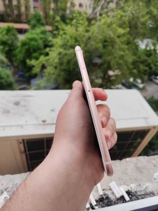iPhone 8 Plus 64 GB Gold zor sostoyaniya arzon narxda