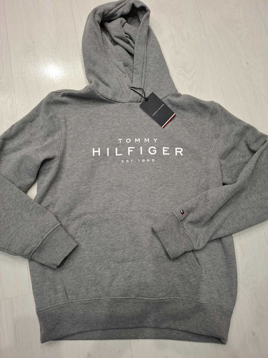 Мъжки суитчър  Tommy Hilfiger оригинален