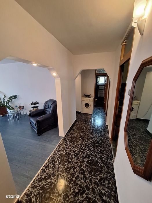 3 Camere zona Traian