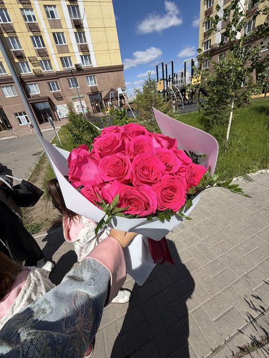 Цветы продам подарок