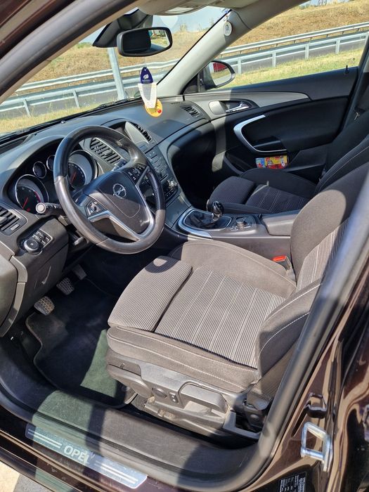 De vanzare opel insignia 1.8 benzina
