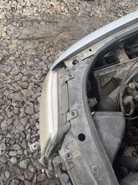 Vand faruri audi a4 b5