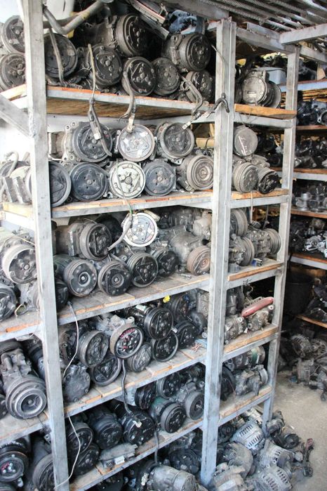 Компресор за климатик за автомобил, бус или джип