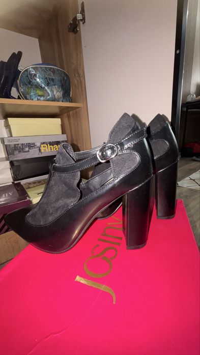 Срочна продаю обуви.