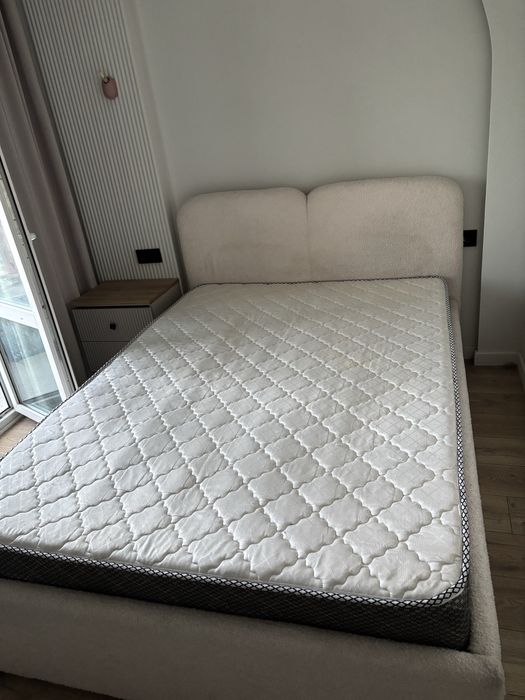 Кровать из букле,продаю