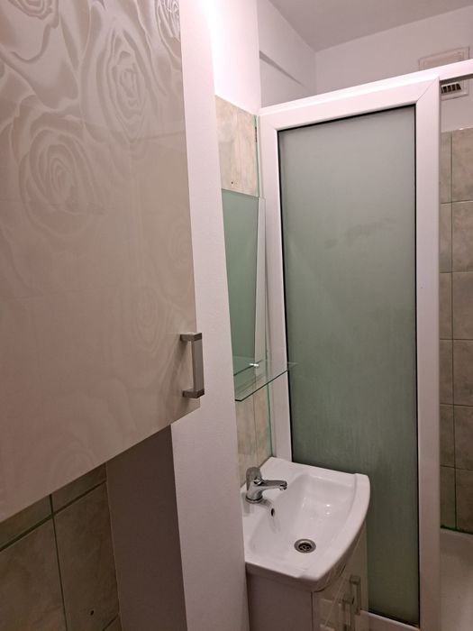 Vand apartament 2 camere ultracentral in zona Piata Victoriei Ploiești