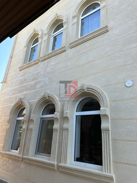 Декор на окна и двери