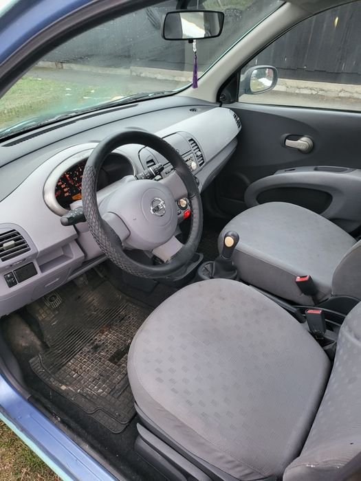 Vând Nissan Micra