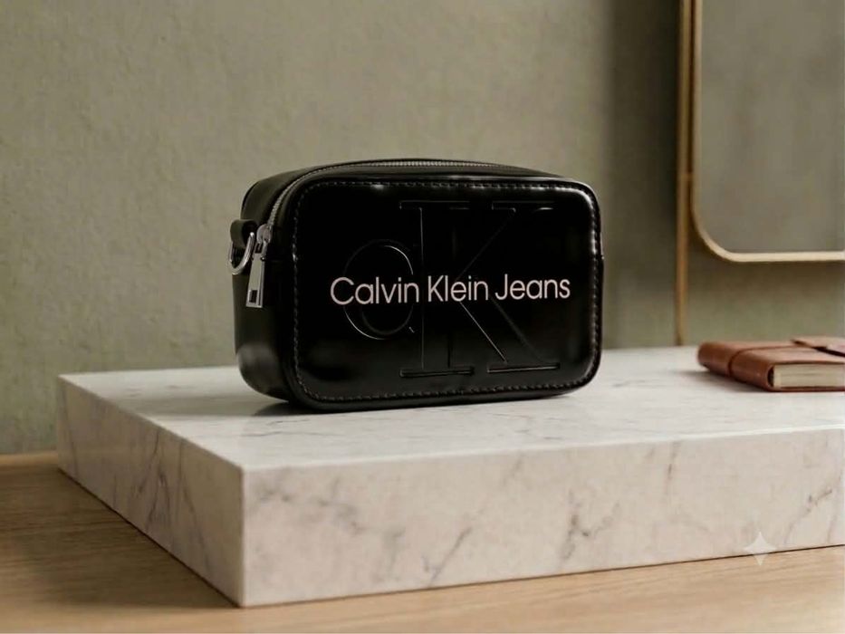 Дамски чанти Calvin Klein