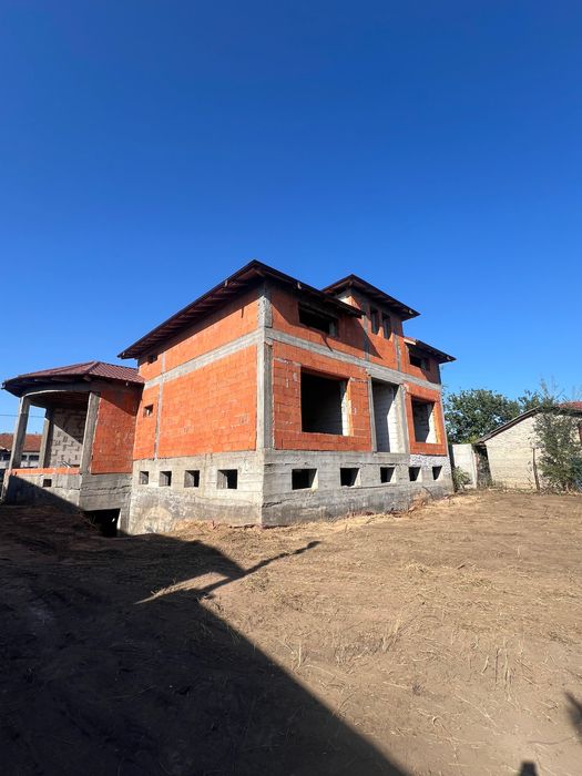 Vila de vânzare în centru + Teren 1.500 mp  OFERTĂ, Pozitie excelentă