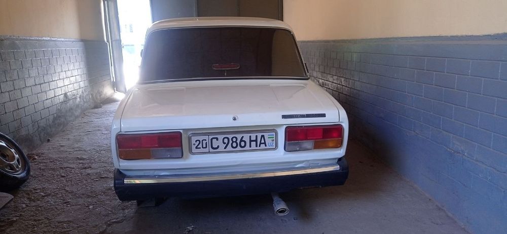 Ваз 2107 сотилади