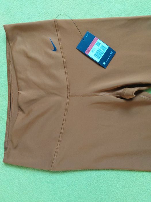 Nike Dri-Fit-L-НОВО-Оригинално