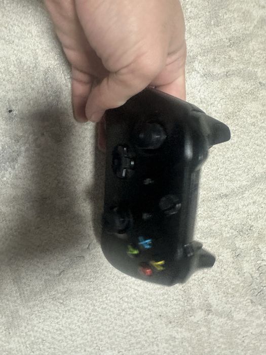 2 штук Геймпал, джостик xbox.