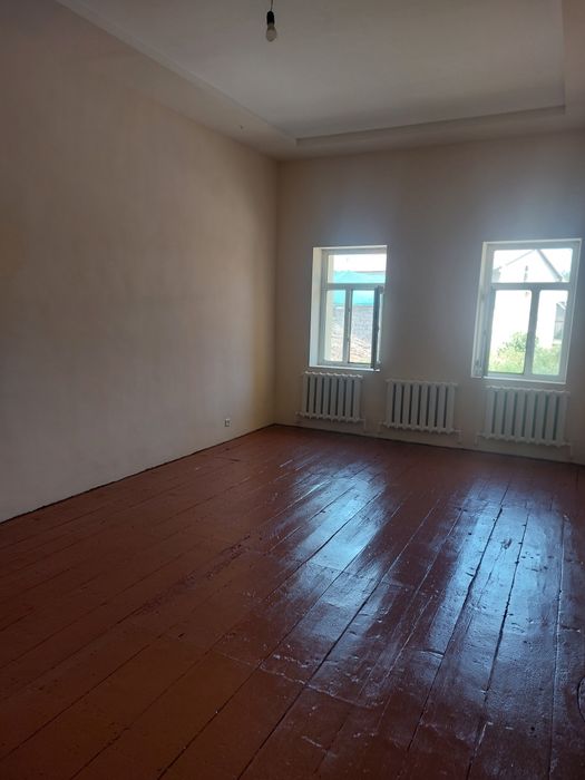 Ижарага 2 хонали ховли бор. Келесда.