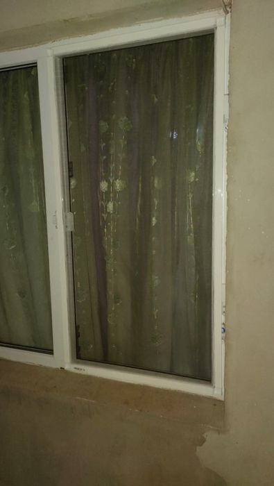 Plase anti insecte pe comanda