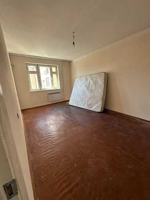 Продаётся!!   Просторный 4хкомнатный квартира в мухбир Банковский дом