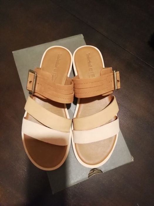 Нови чехли естествена кожа Timberland само 60 лв.