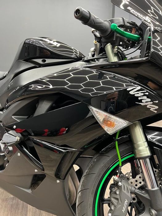 Kawasaki ninja zx6r