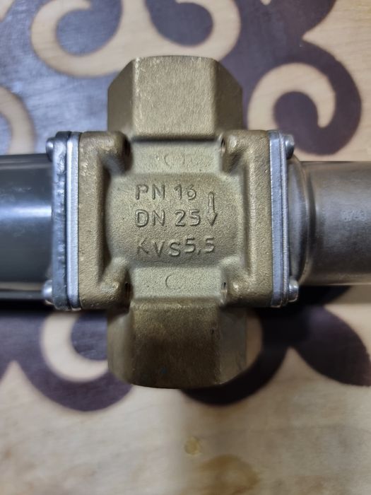 Регулятор температуры Danfoss FJV DN25