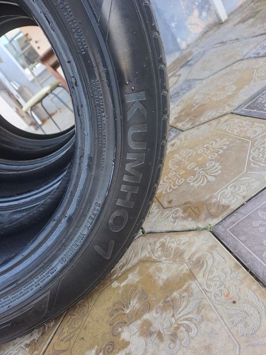 Продам шины в комплекте