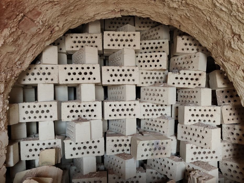 Пишган ва Хом гишт