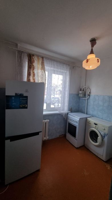 Продам 2 комнатную квартиру район Атлантиды