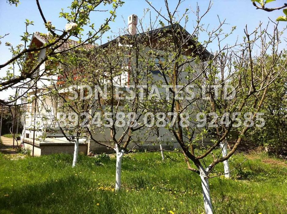 Продава се Къща в с. Долно Сахране, Област Стара Загора - 150 кв.м за 527 €/кв.м - Снимка #1