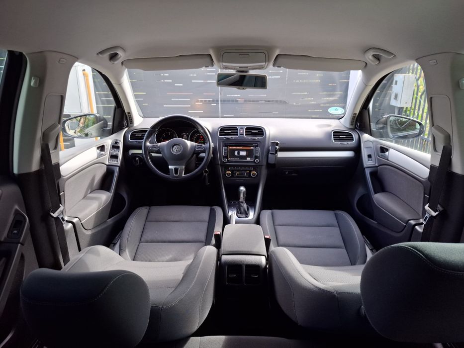 VW Golf 6/2011/AUTOMAT/Navigatie /Camera/Parktronic/Scaune Sport/Germania/Euro 5