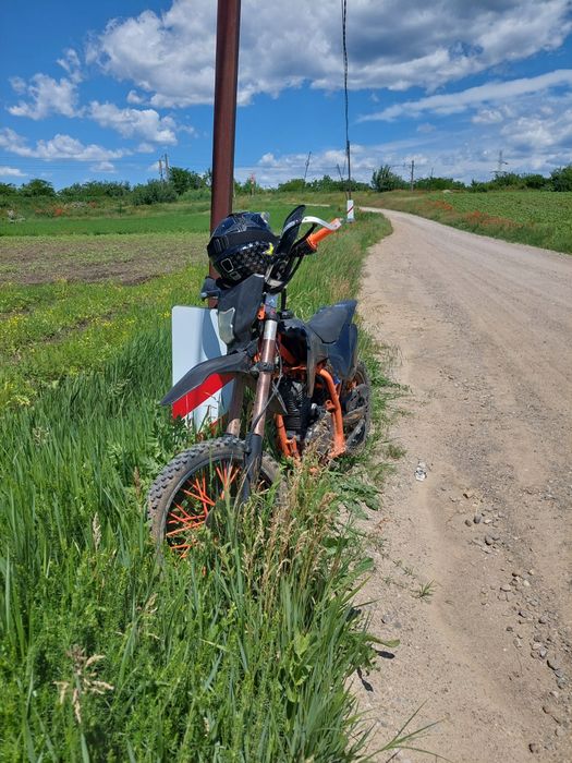 Vând sau schimb kxd 150
