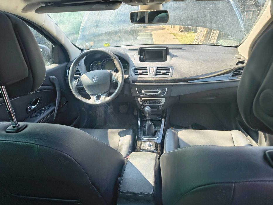 Dezmembrez Renault Megane 3