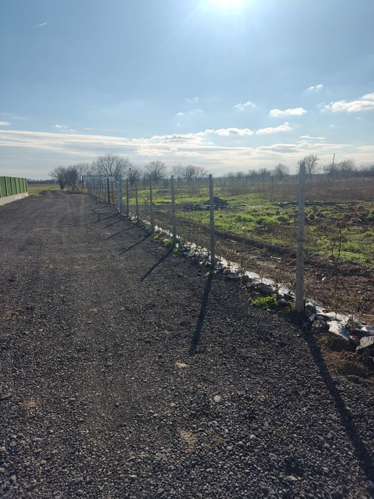 Парцел за застрояване на околвръстно юг