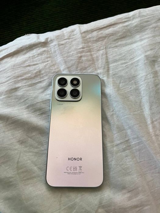 Honor x8b в идеальном состоянии